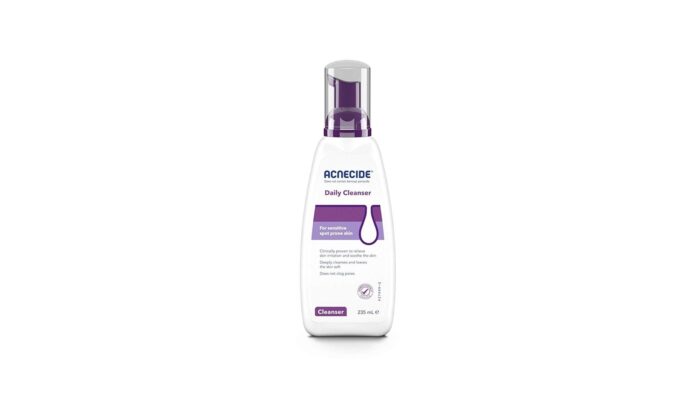 Acnecide, Daily Cleanser 235ml (Pack damaged during shipping see picture)